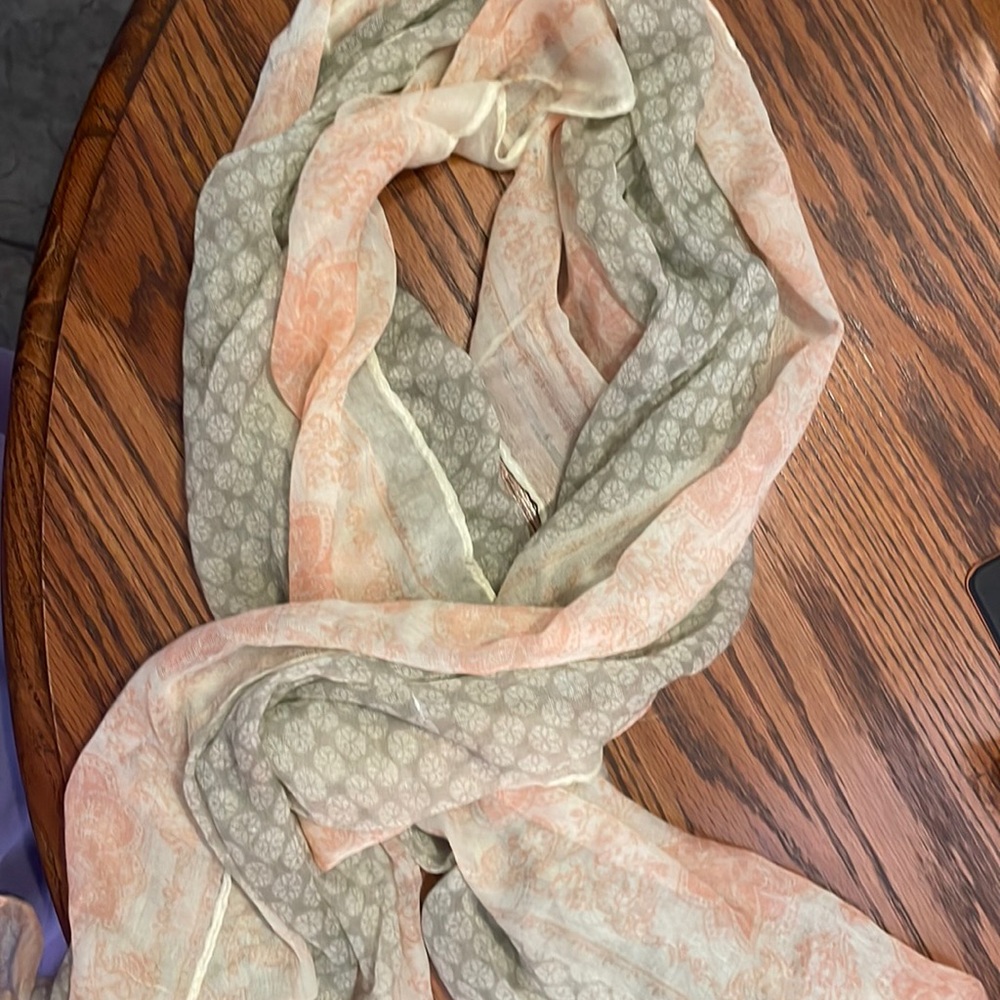 Classy oblong scarf